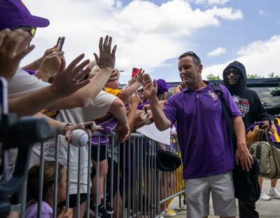 NO.lsureturns.062425_2996 MJ.JPG
