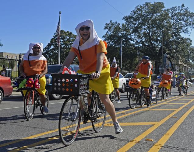Photos Baton Rouge Halloween parade rolls downtown Photos