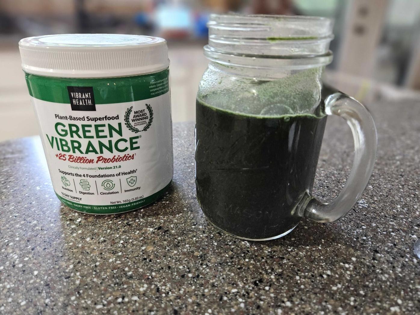 The Best Greens Powders, According to Nutrition Experts