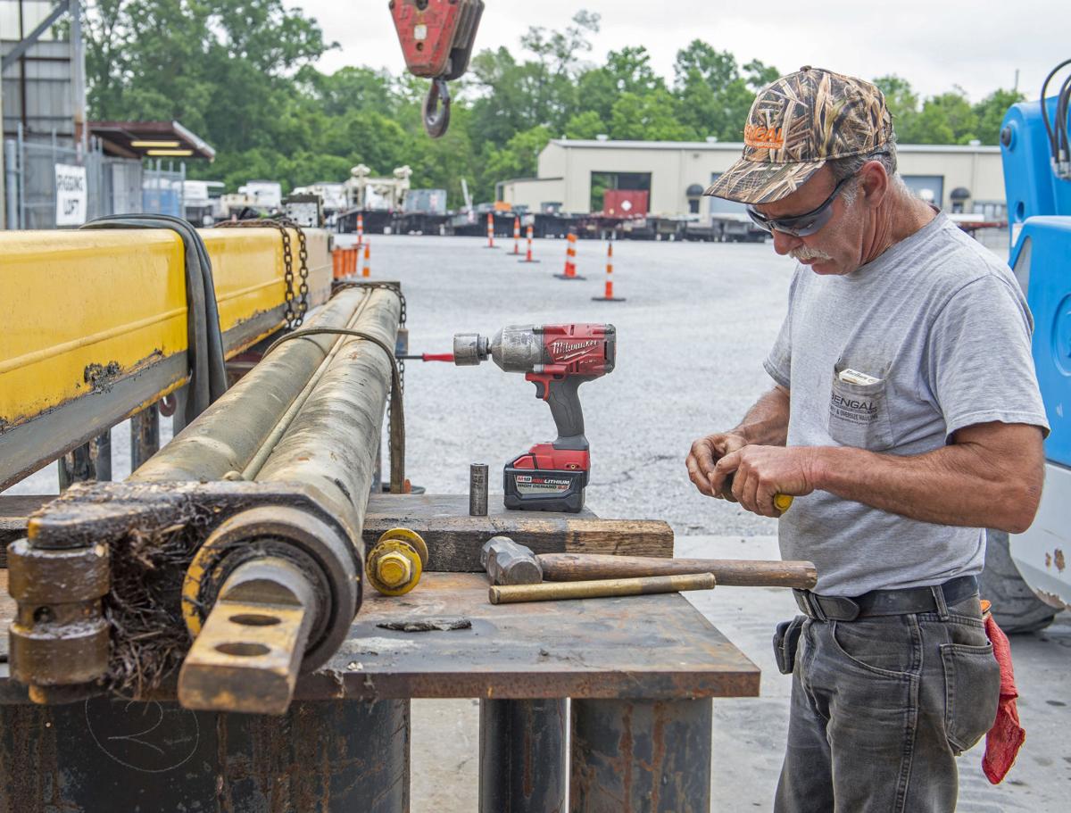 BR.coronatrucking.adv. 0069 bf.JPG