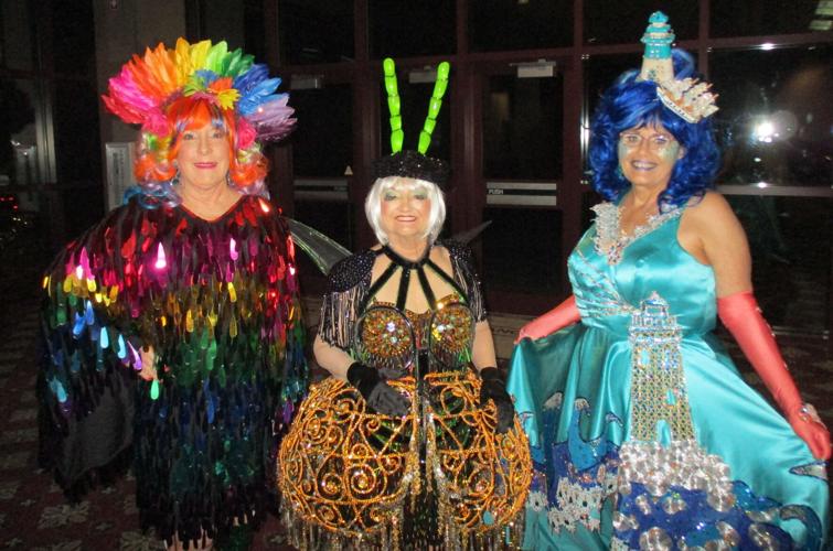 All lights were on The Krewe of Xanadu at its Electric Ball and Pageant