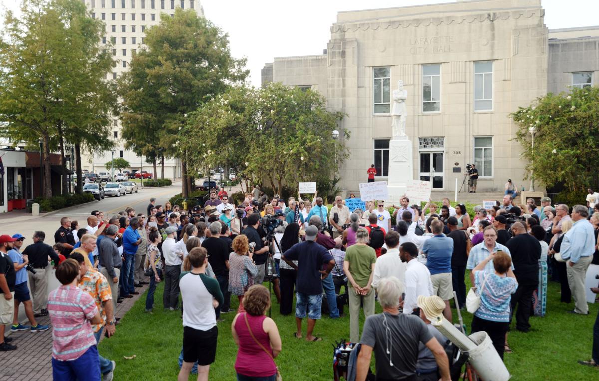 ACA.moutonstatue06.082417