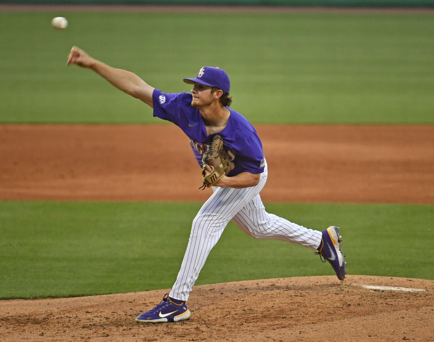 Ty Floyd gets the start, leads the LSU Tigers to victory over the UL