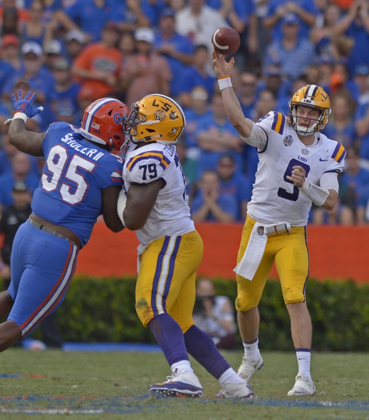 lsufloridafootball.100718 3171.JPG