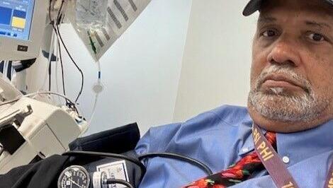 Sutton UNO Blood Center donation