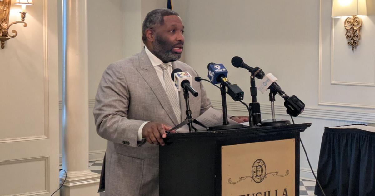 Baton Rouge Schools See Positive Changes: Fewer Teacher Shortages, Air-Conditioned Buses & Tech Upgrades!