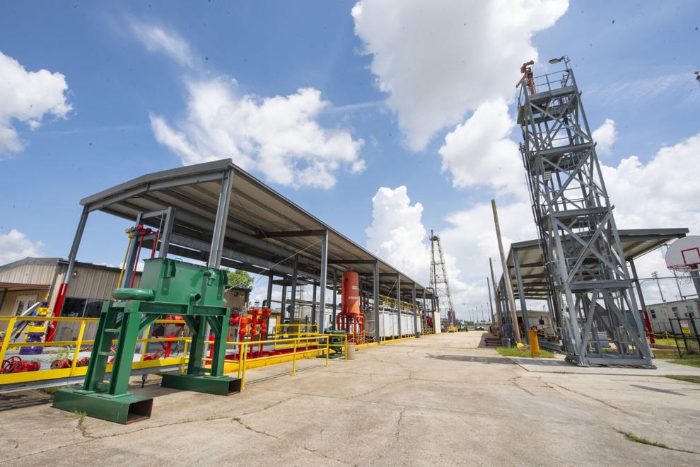 LSU petroleum engineering laboratory shows off carbon capture project