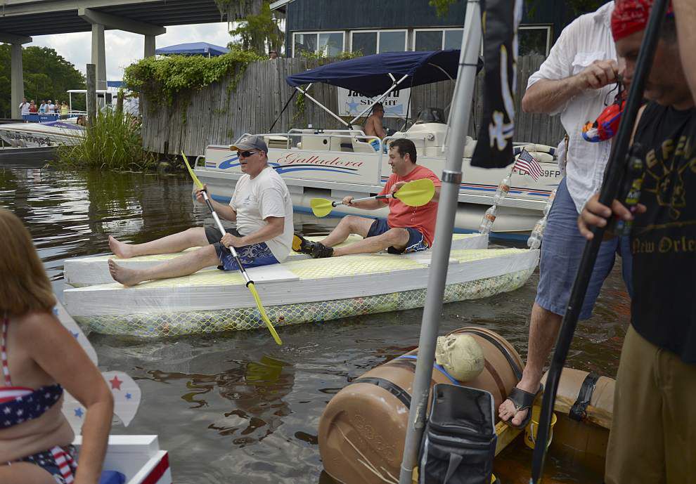 Redneck Regatta takes to the water _lowres