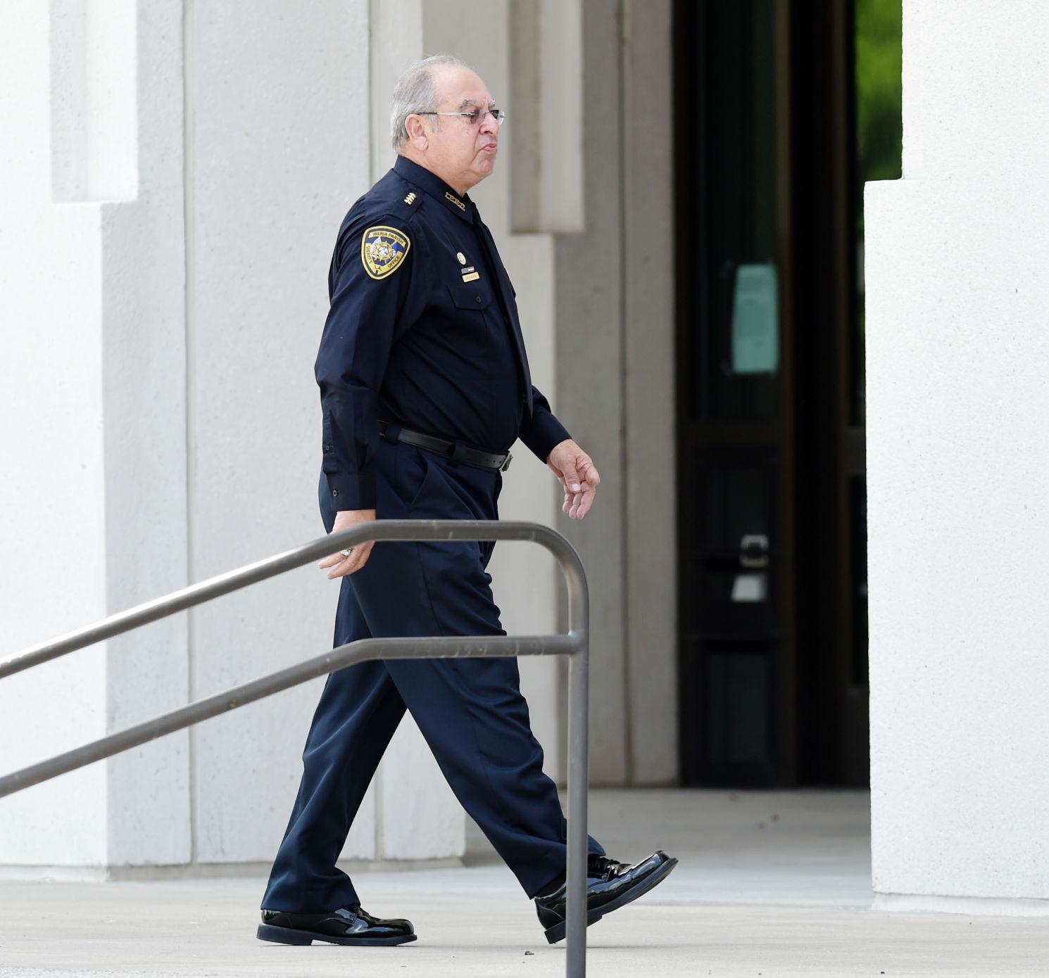 Iberia Sheriff Louis Ackal signs one-year pact with New Iberia ...