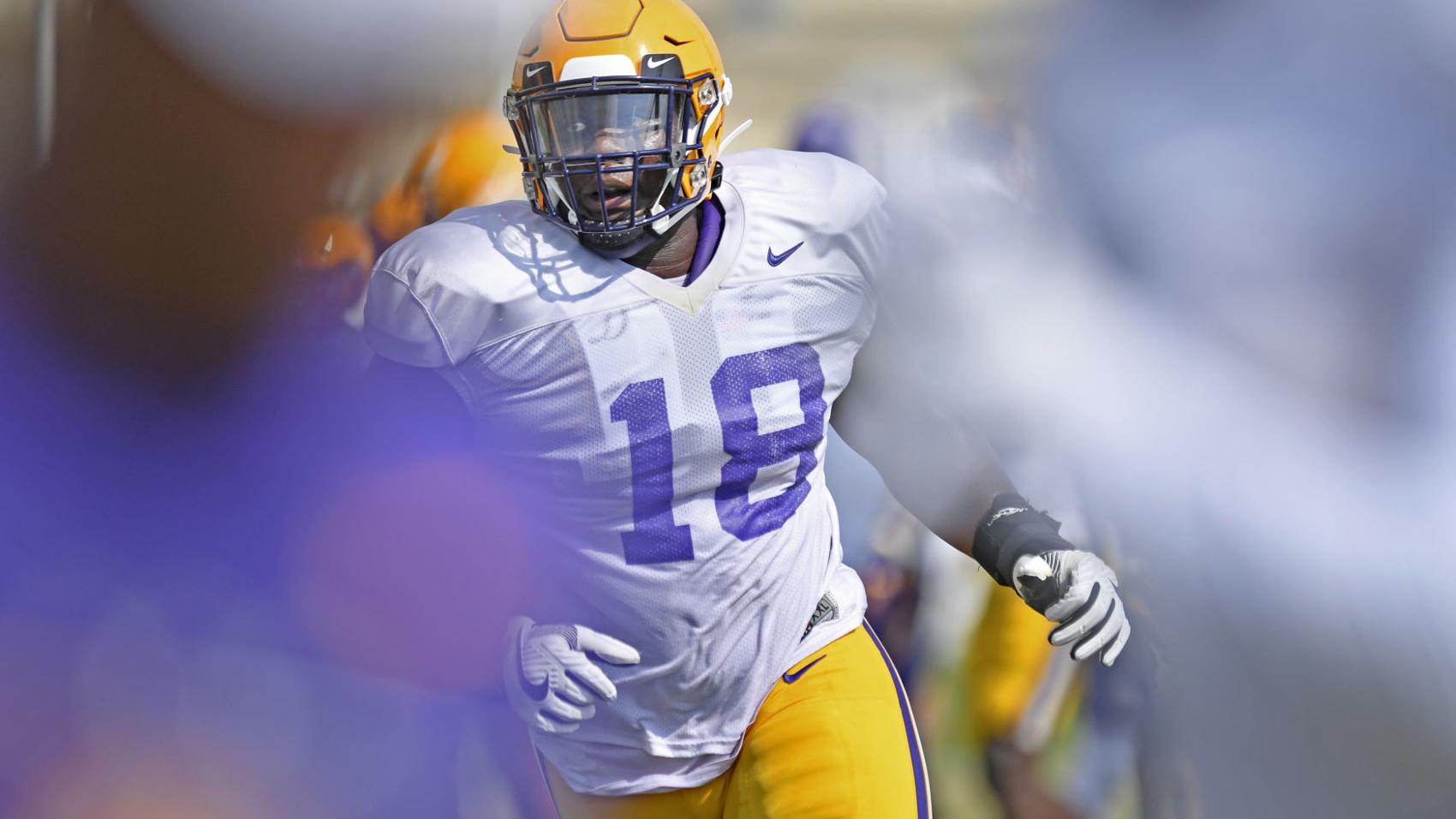 Photos: LSU practices under the sun Tuesday