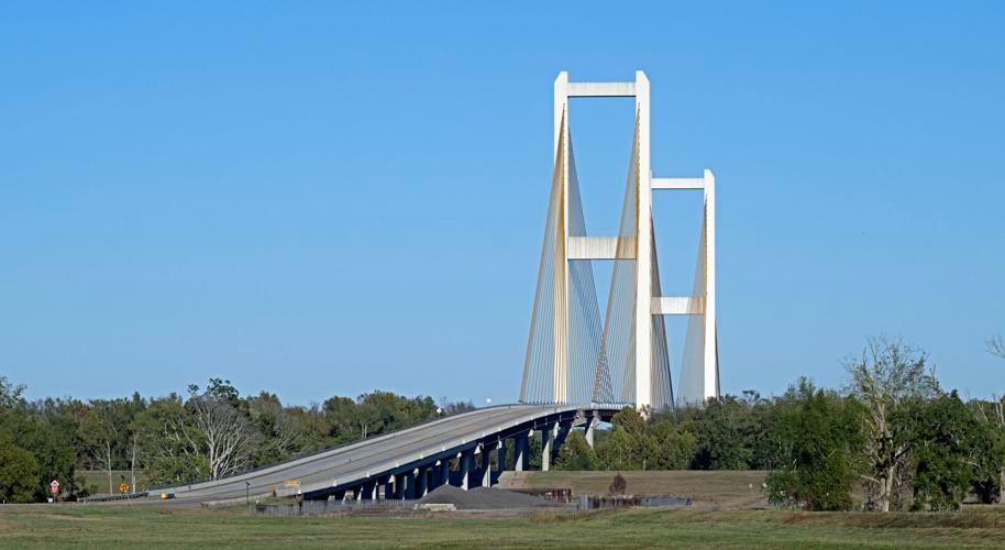 BR.filela10bridge.adv HS 004.jpg