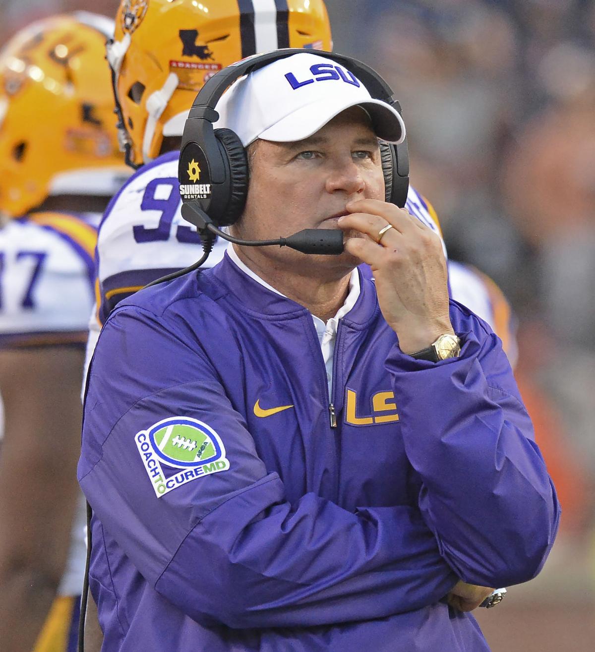 Report Les Miles Finalizing Deal To Be Next Kansas Football Head