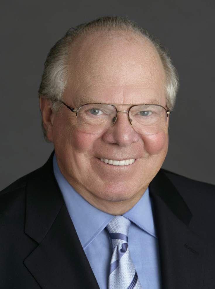 'Oh, my!' Verne Lundquist to step down as famed SEC on CBS college