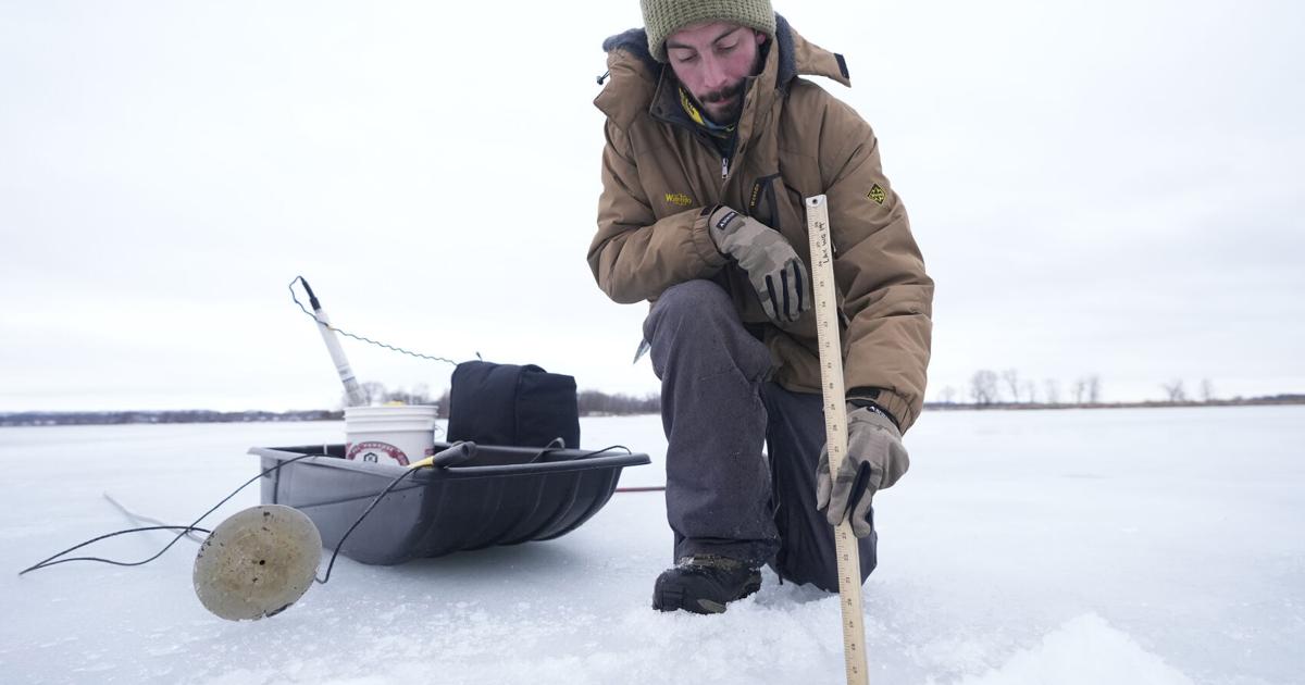 Ice cover on the upper Mississippi River was fleeting this winter. Is this our future?