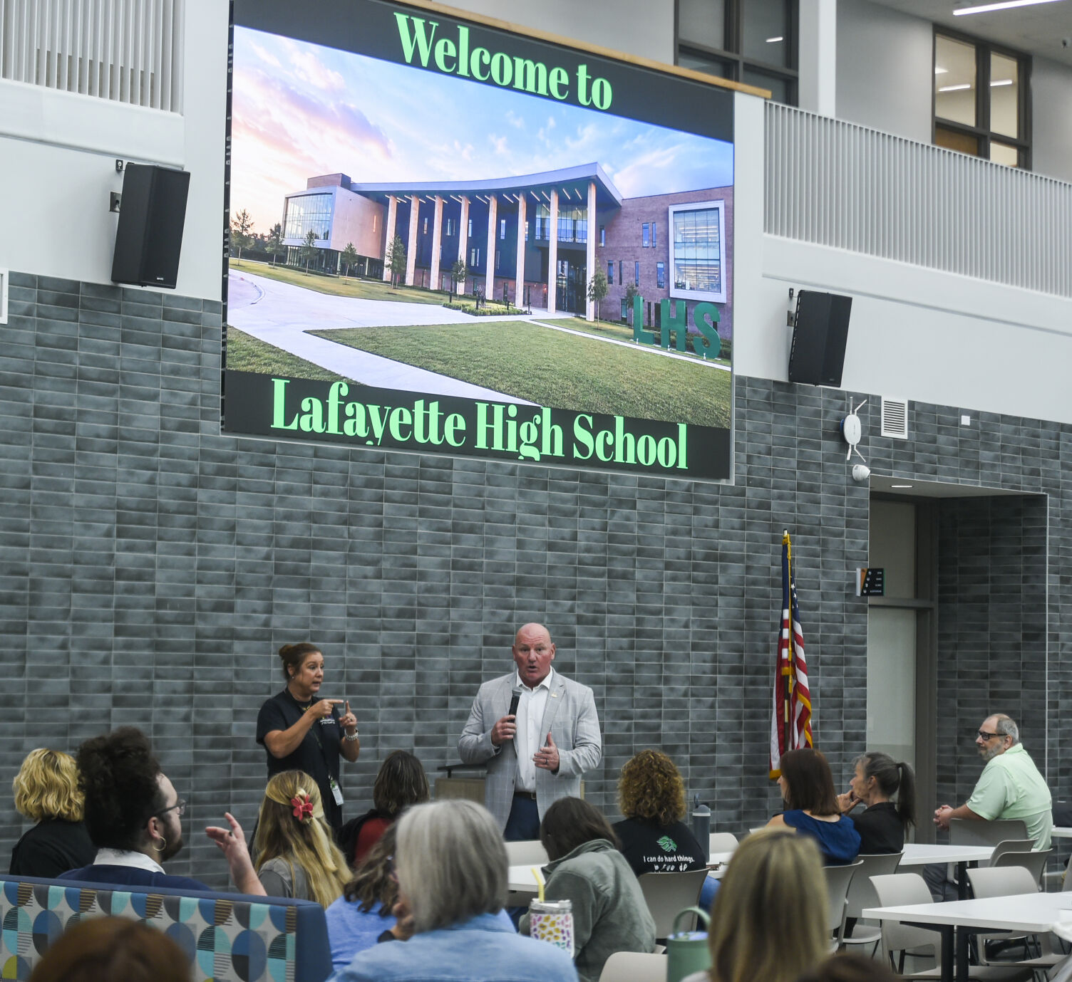 ACA.lhsribboncutting.081126.44.jpg