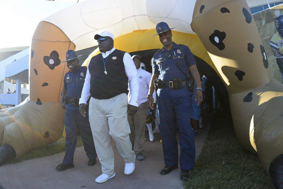 Photos: UAPB battles Southern _lowres