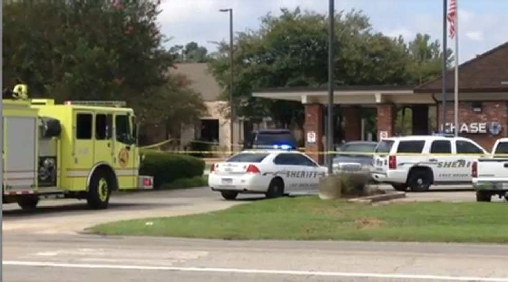 Chase Bank robbed -- Video 1 _lowres