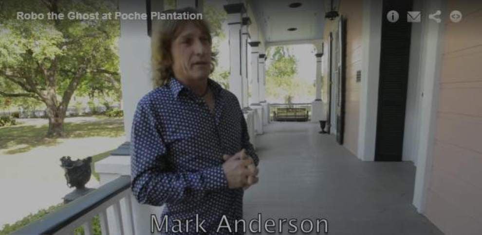 Video: Robo the Ghost at Poche Plantation _lowres