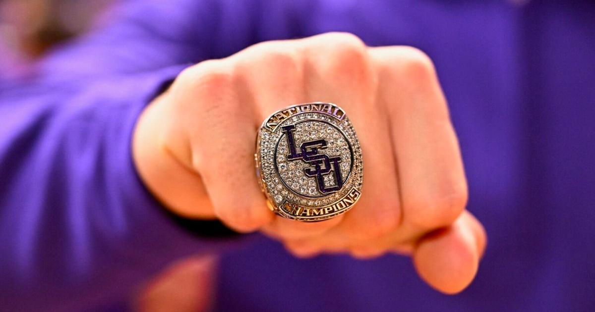 Lsu Grad Rings LSU baseball players get their national championship rings | LSU ...