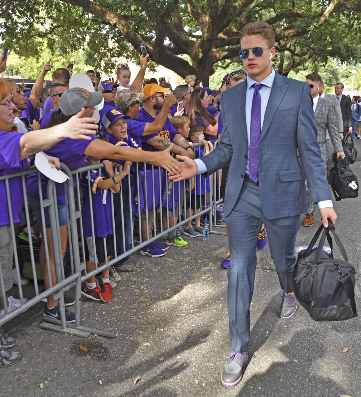 BR.lsunwstatemain.091519 HS 289.JPG