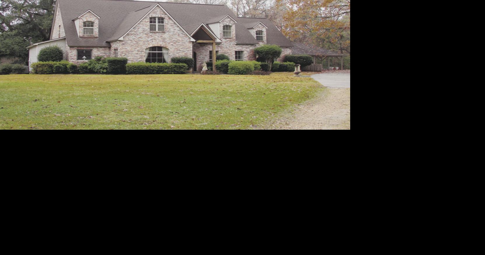 The Lacewood Home in St. Francisville Real Estate