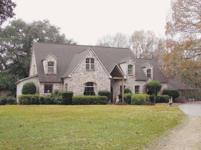 The Lacewood Home in St. Francisville Real Estate