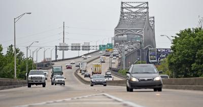 Baton Rouge Traffic Heavier Despite Coronavirus Stay At Home Order Officials Say Coronavirus Theadvocate Com