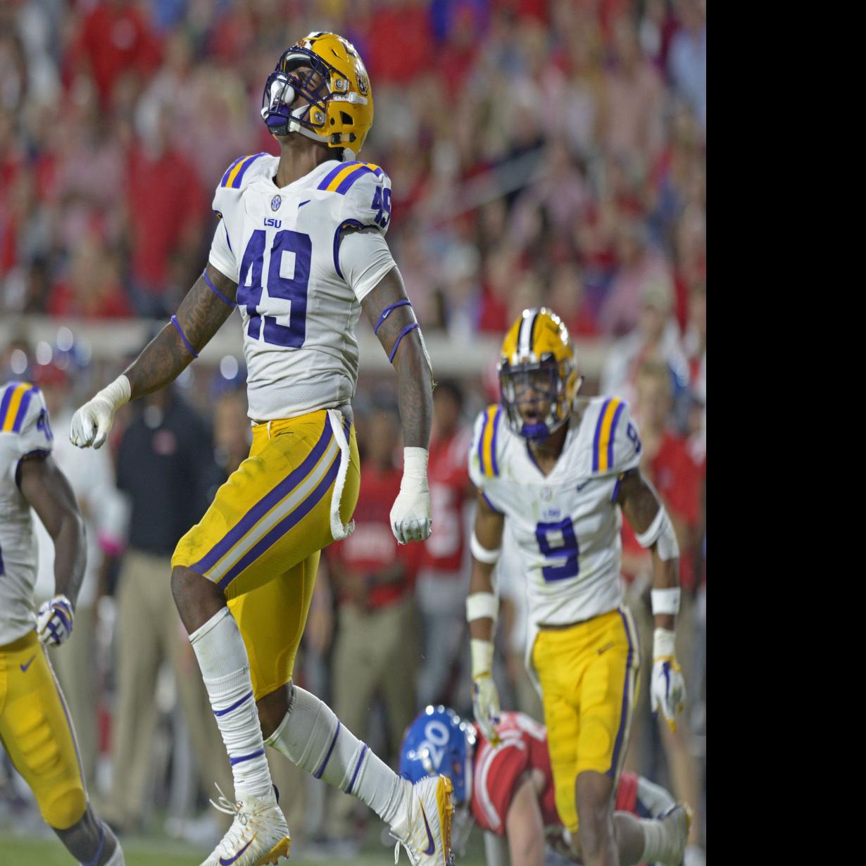 Former Lsu Players Danny Etling Arden Key To Participate In All