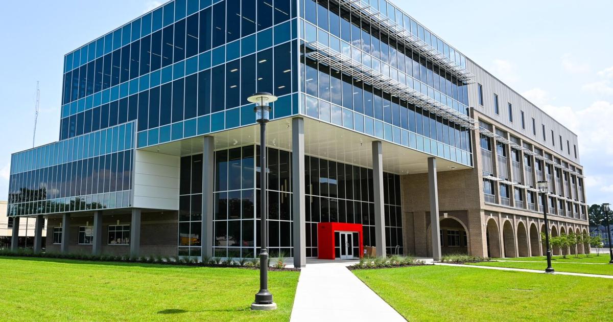 Baton Rouge Community College transforms Mid City Campus with new $35 million Nursing and Allied Health Building