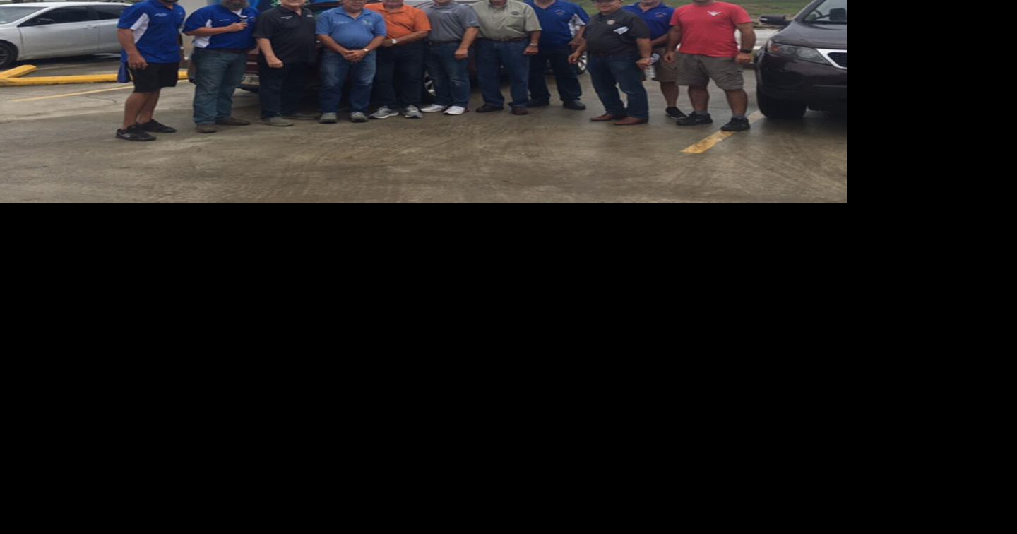 Gonzales officials and Jambalaya Festival Association feed people