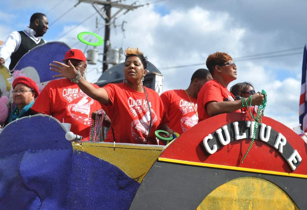 Photos: African American History parade. _lowres