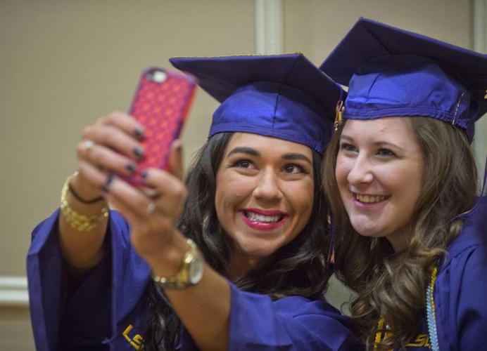 Photos Lsu Manship School Of Mass Communication Graduation News 