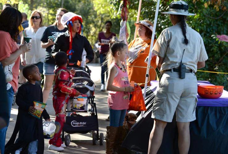 Photos Tricks, treats and animals at 'Boo at the Zoo' at the Baton