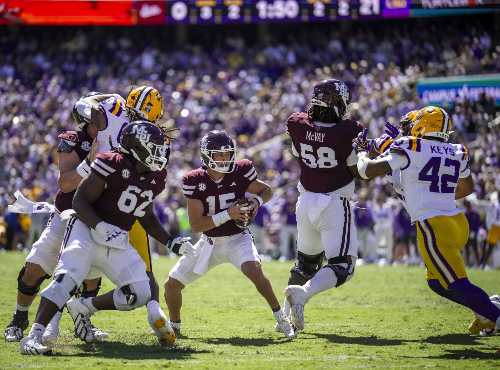 NO.lsumissstate.101826_699 MJ.JPG