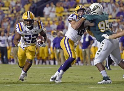 Lsu Football Rakes In 56m Profit Annually 9th Most Valuable In
