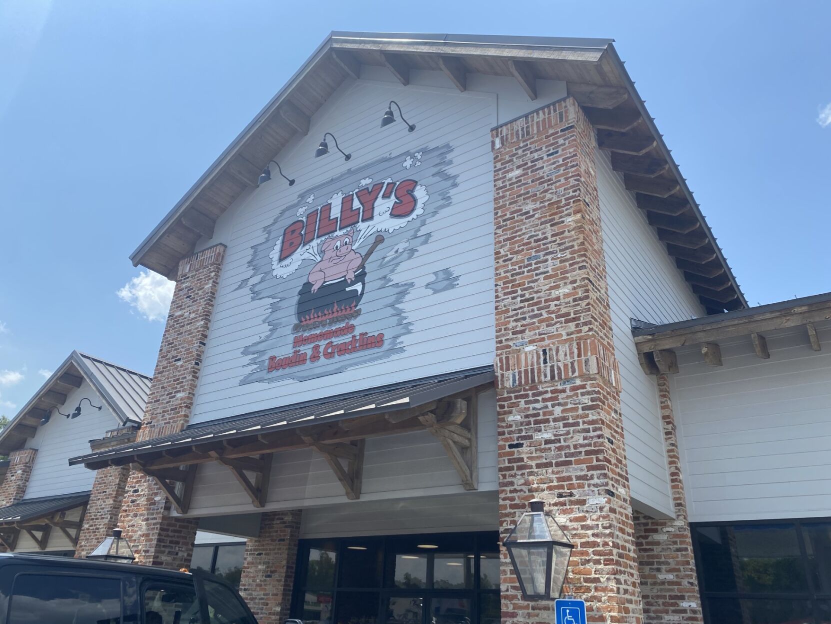 Louisiana Roadside Eats: A Krotz Springs cracklin' showdown