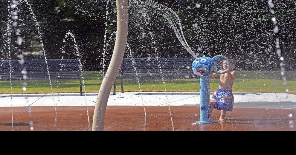 Baton Rouge splash pads close for 2016 as temperatures drop News