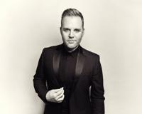 Facets Of Faith Singer Matthew West Finds Christmas Concerts Fun