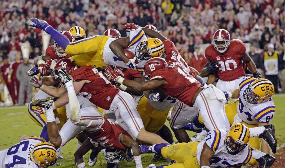 Photos: LSU falls to Alabama 30-16 in SEC showdown of the year _lowres