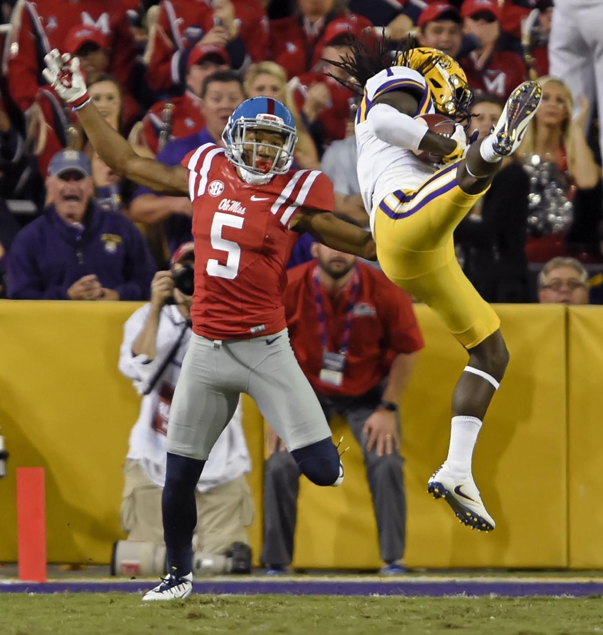 OleMissLSU bf 1461.jpg
