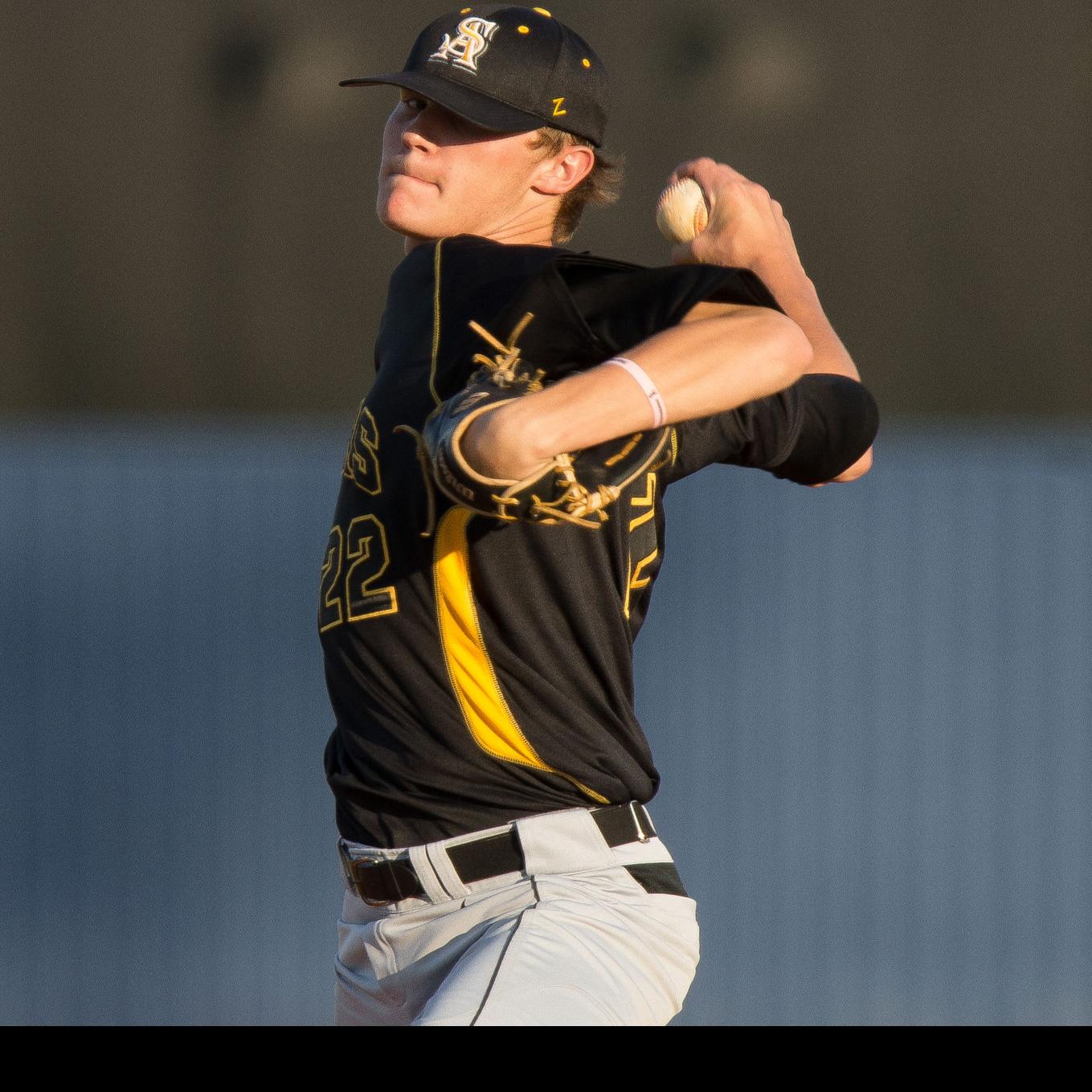 St Amant S Blayne Enlow Makes Usa Baseball 18 Under Team High