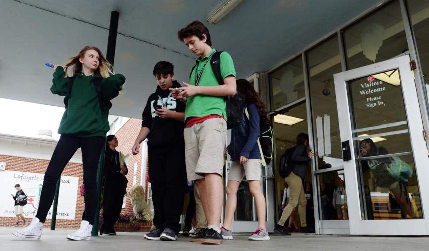 School uniform changes, school redistricting coming before Lafayette Parish School Board