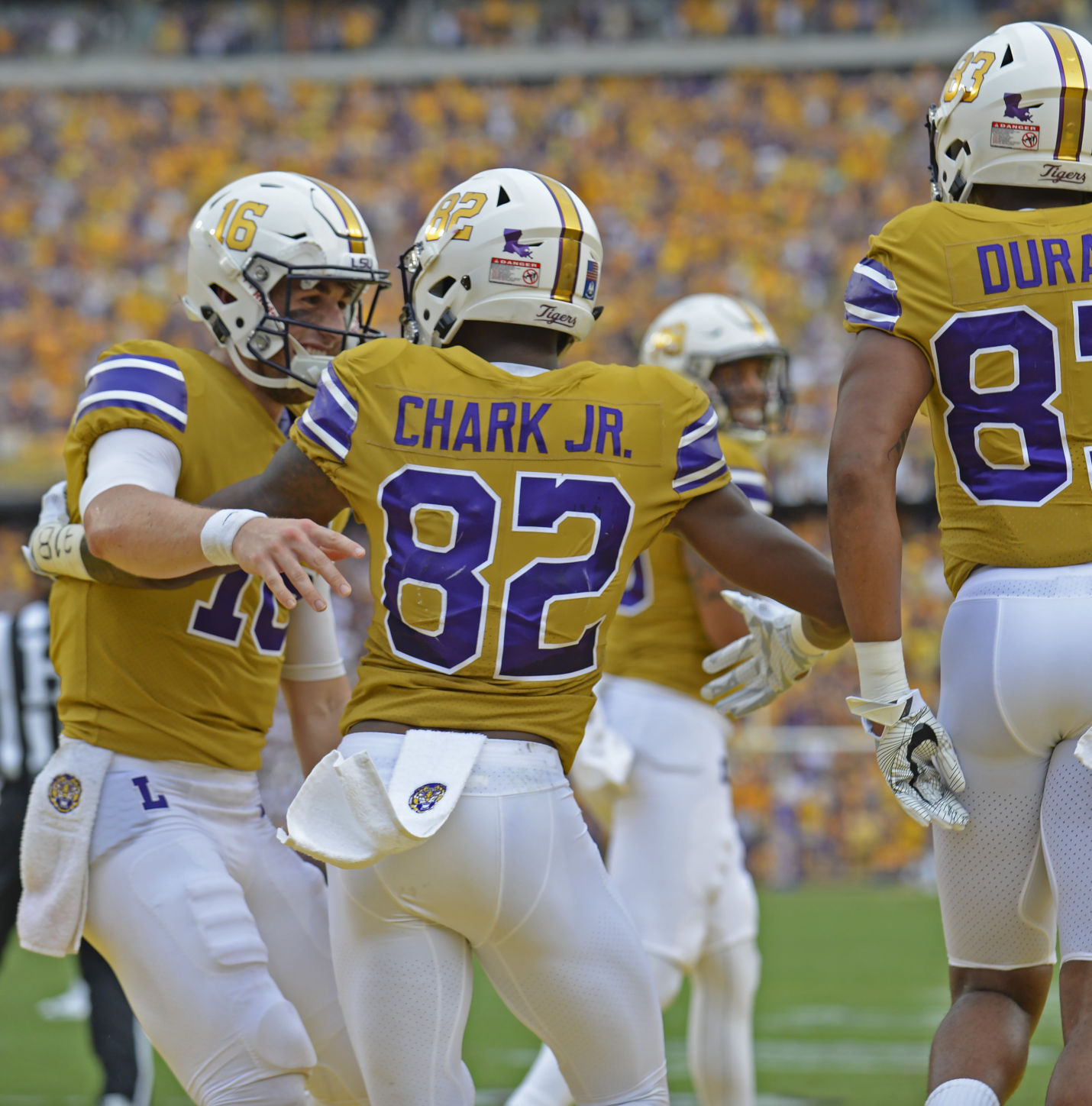 Photos: Hard Hits And Big Plays As LSU Faces Off With Mississippi State ...