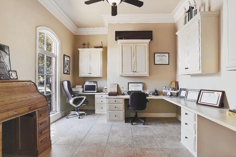 French Beauty in Copper Mill 1625 Gleneagles Bend, Zachary Real