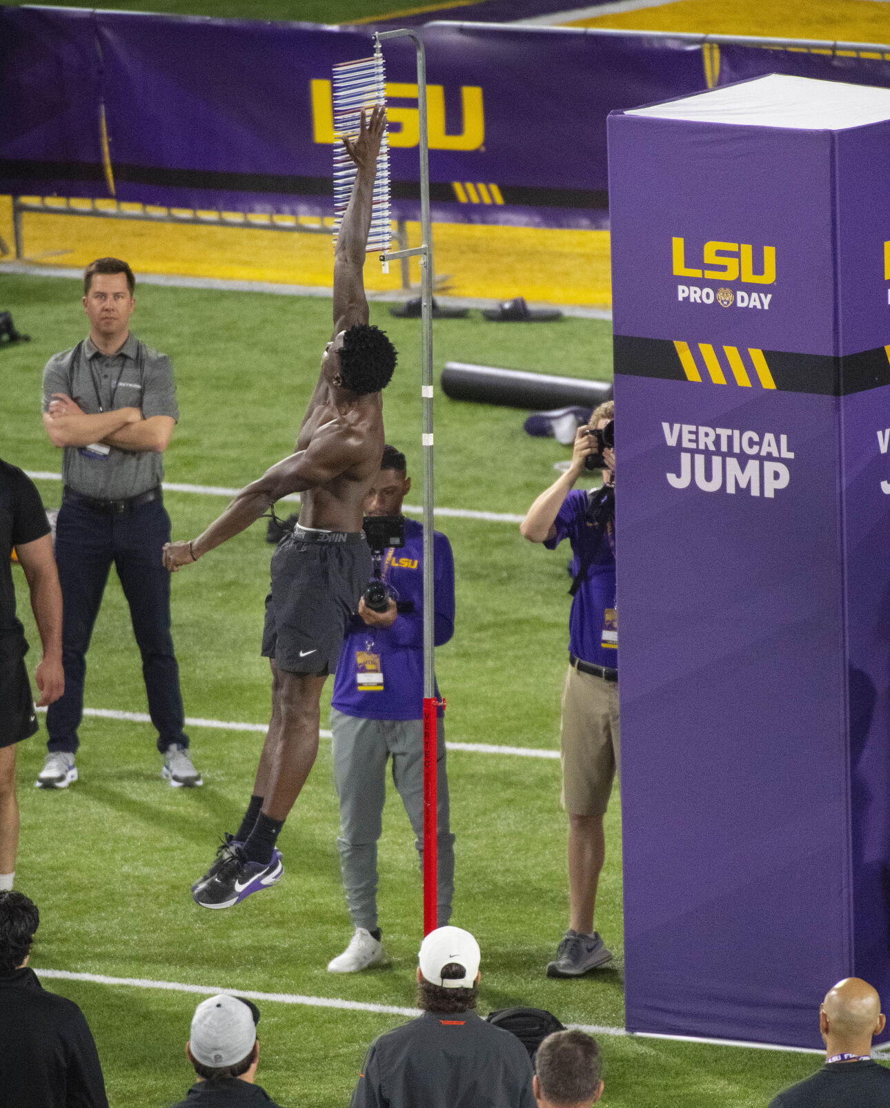 Fast-foward': Derek Stingley Jr., LSU's newest star defensive back, has  always been ahead of the curve, LSU