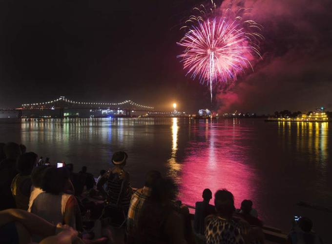 4th of july fireworks in baton rouge