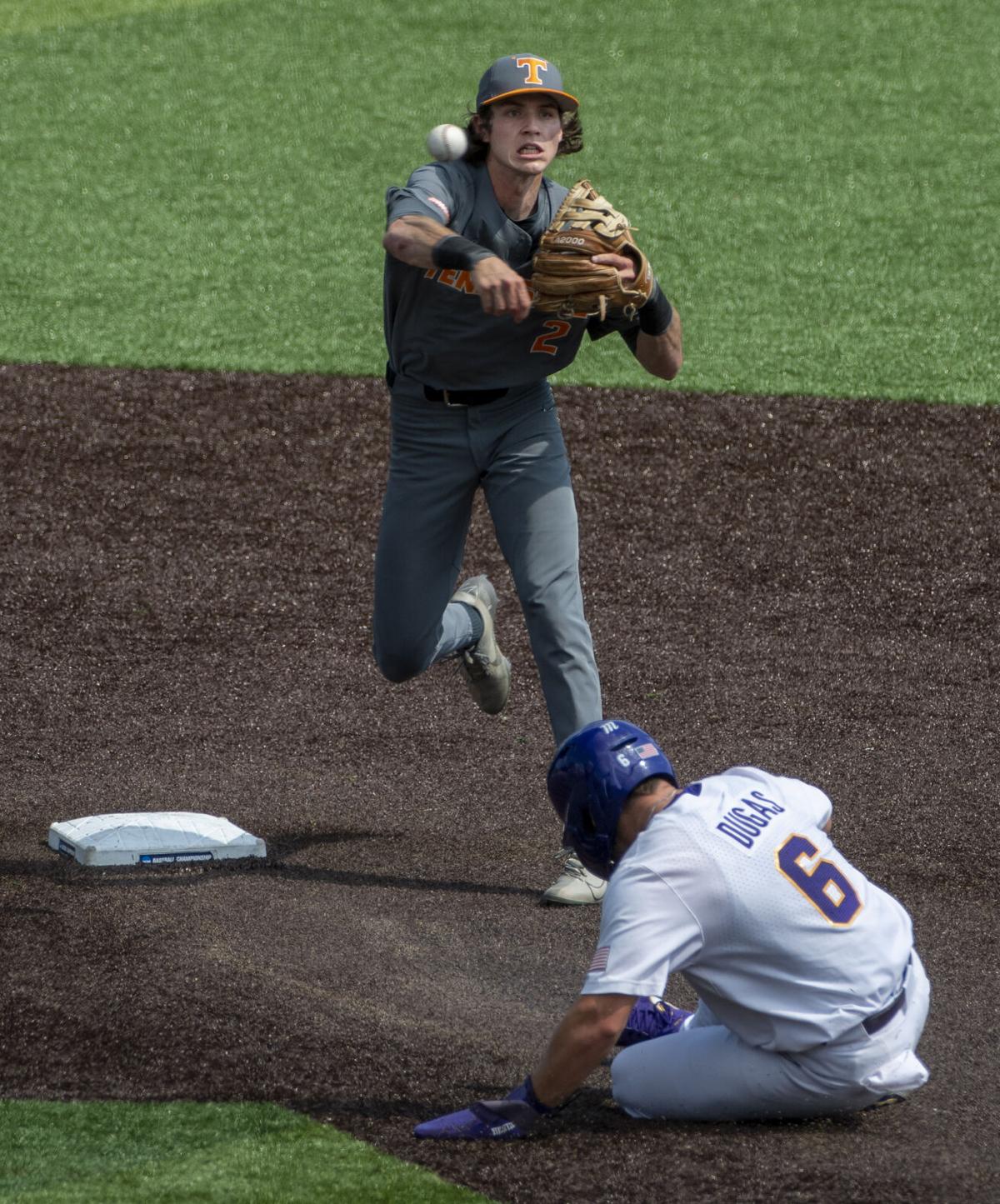 BR.lsutennessee.061421 0449 bf.jpg