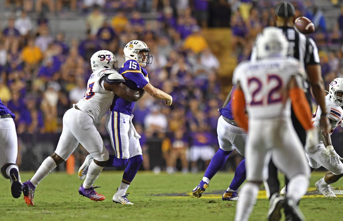 BR.lsunwstatemain.091519 HS 4323.JPG