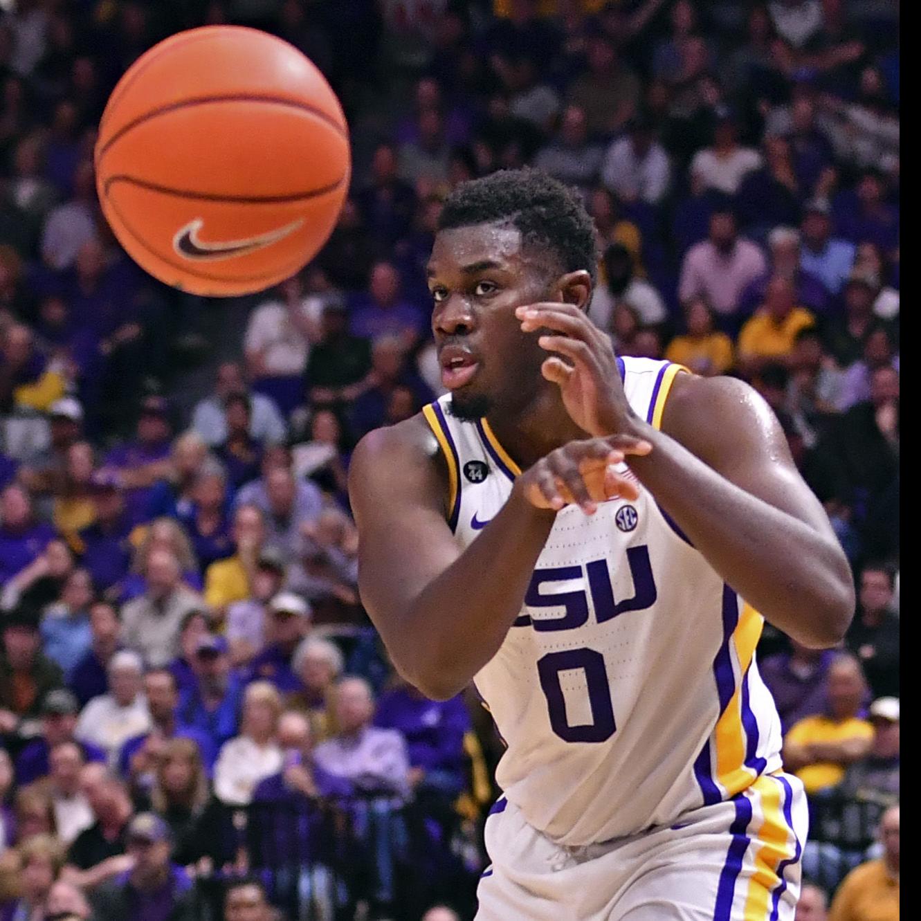 Lsu Basketball Darius Days Enters Name In Draft Amirah O Neal
