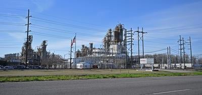BR.exxongrowthbiz.012023 HS 374 copy.jpg